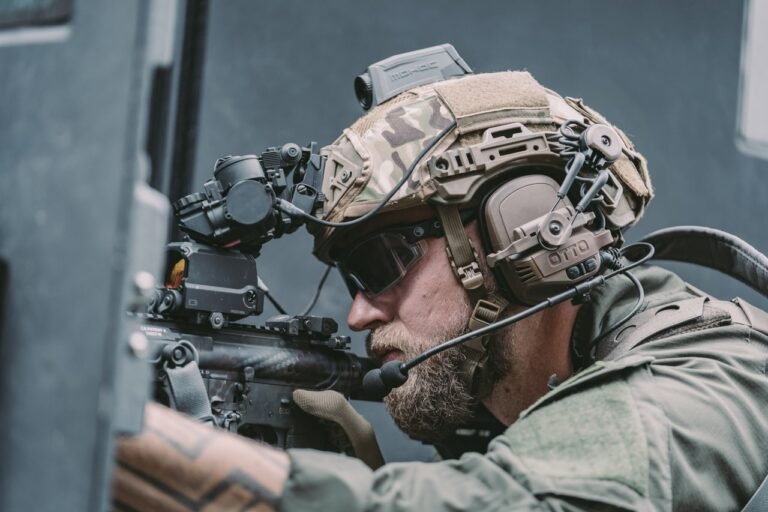 тактичні навушники